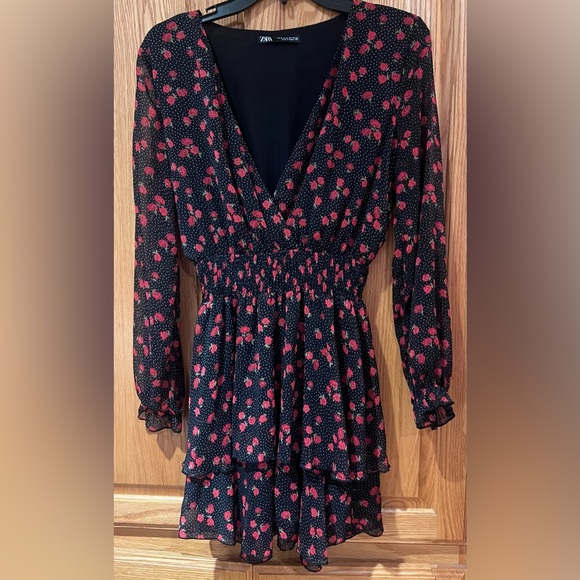 ZARA Floral Chiffon Long Sleeve V-Neck Flounced‎ Mini Dress Black Red Size Small - Picture 8 of 16